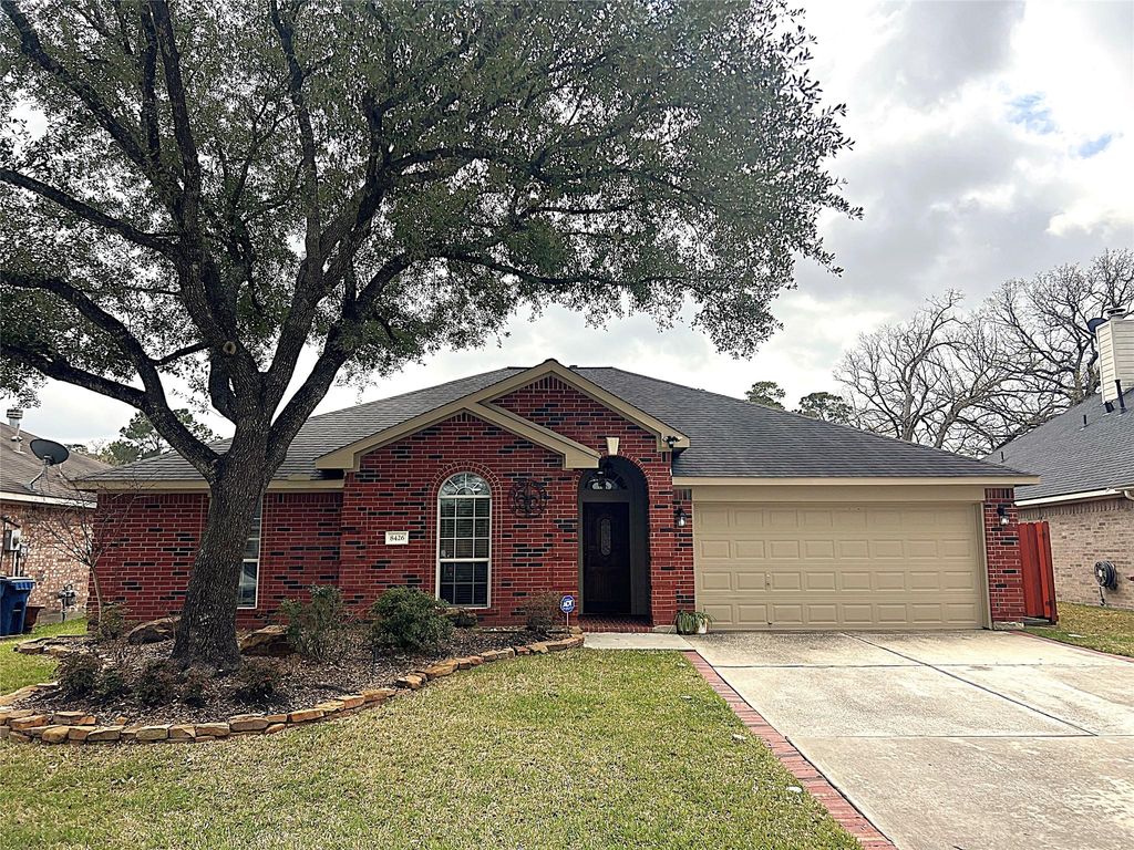8426 Hunters Village Drive, Humble, TX 77346