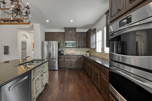 471 Hendricks Forest Lane, Conroe, TX 77384