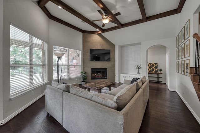 471 Hendricks Forest Lane, Conroe, TX 77384