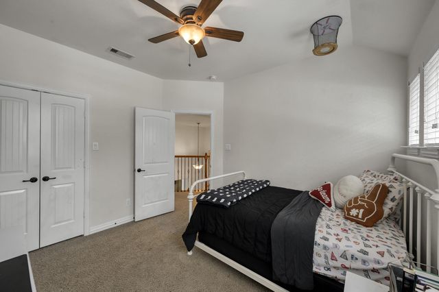 471 Hendricks Forest Lane, Conroe, TX 77384