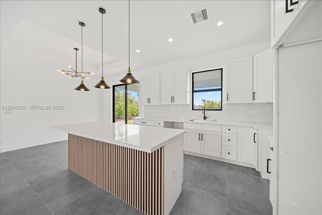 4536 NW 35 Place, Cape Coral, FL 33993