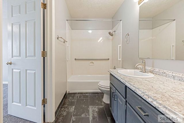 2625 S Ammon Road # 4, Ammon, ID 83406