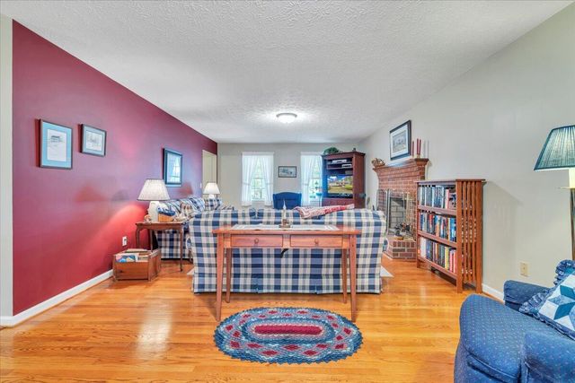 109 Sherry May ST, Covington, VA 24426