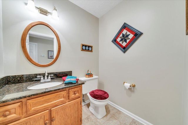 109 Sherry May ST, Covington, VA 24426