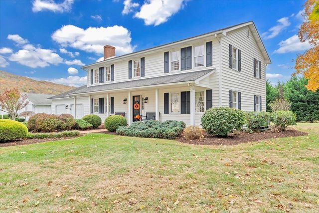 109 Sherry May ST, Covington, VA 24426