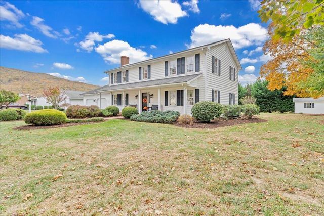 109 Sherry May ST, Covington, VA 24426