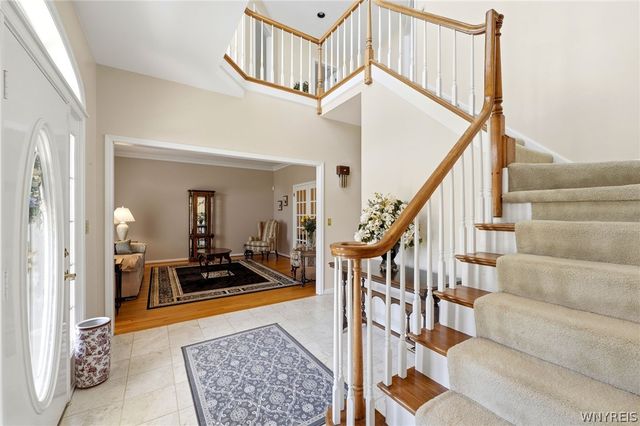 5507 Via Marina, Clarence, NY 14221