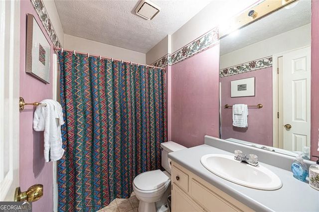 633 Iris Road, Pine Lake, GA 30072