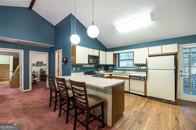 633 Iris Road, Pine Lake, GA 30072