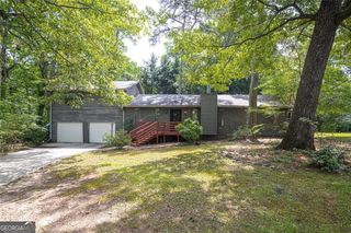 633 Iris Road, Pine Lake, GA 30072