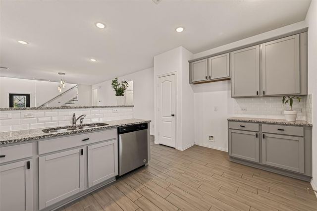 31206 Conover Drive, Fulshear, TX 77441
