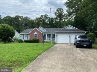 5224 MCMANUS DR, Fredericksburg, VA 22407