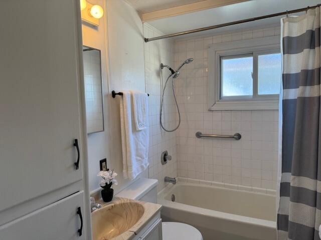 3471 S 66th STREET, Milwaukee, WI 53219