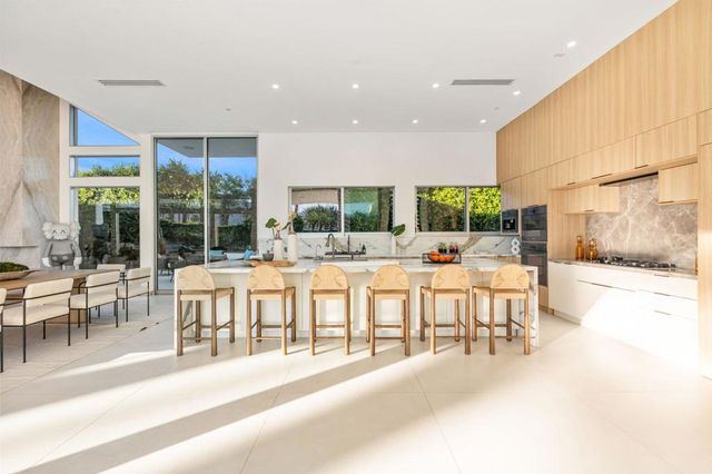 1 Makena Lane, Rancho Mirage, CA 92270