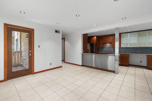 8210 Bent Tree RD 138, Austin, TX 78759