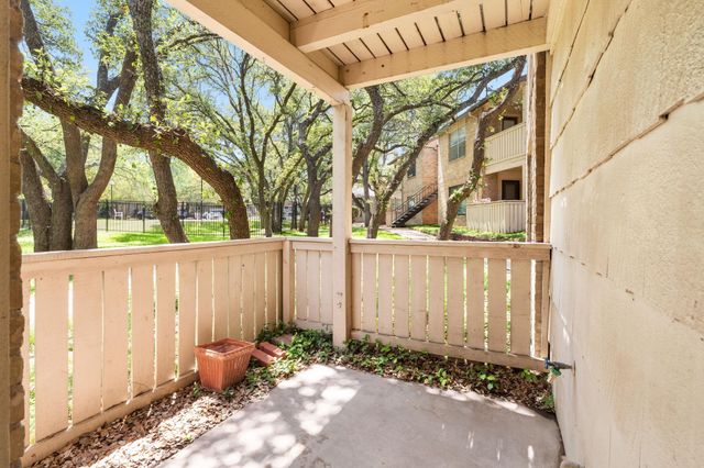 8210 Bent Tree RD 138, Austin, TX 78759