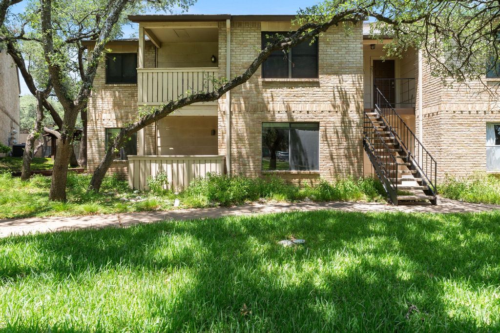 8210 Bent Tree RD 138, Austin, TX 78759