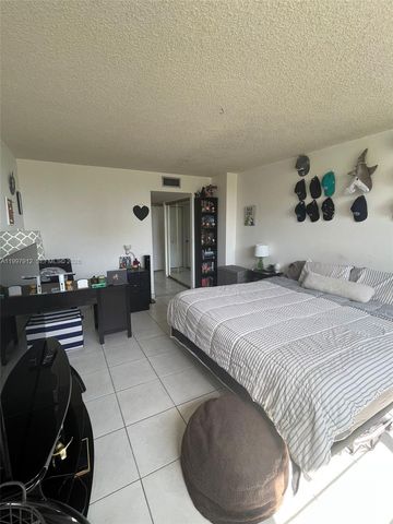 2851 NE 183rd Street 405E, Aventura, FL 33160