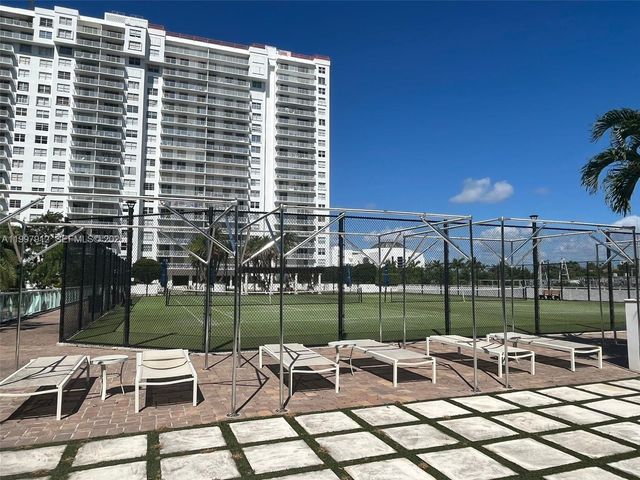 2851 NE 183rd Street 405E, Aventura, FL 33160