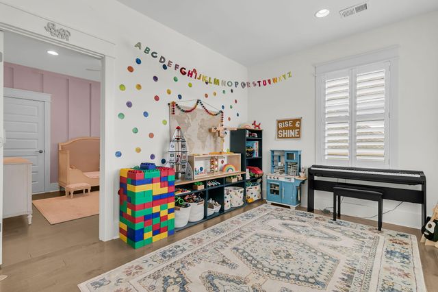 2593 Daniel Island Drive, Charleston, SC 29492