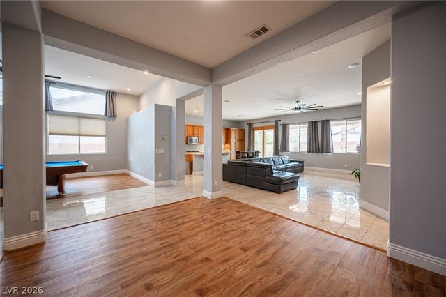 8405 Mystic Night Avenue, Las Vegas, NV 89143