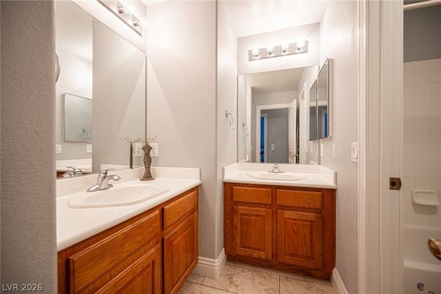 8405 Mystic Night Avenue, Las Vegas, NV 89143