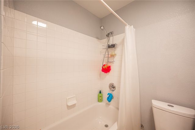 8405 Mystic Night Avenue, Las Vegas, NV 89143