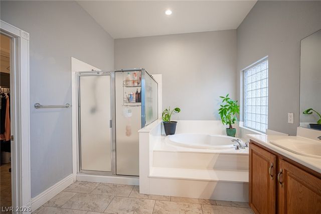 8405 Mystic Night Avenue, Las Vegas, NV 89143