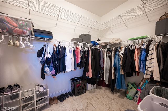 8405 Mystic Night Avenue, Las Vegas, NV 89143