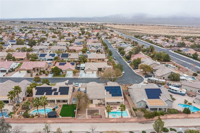 8405 Mystic Night Avenue, Las Vegas, NV 89143