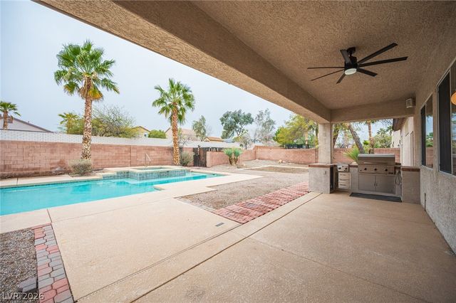 8405 Mystic Night Avenue, Las Vegas, NV 89143