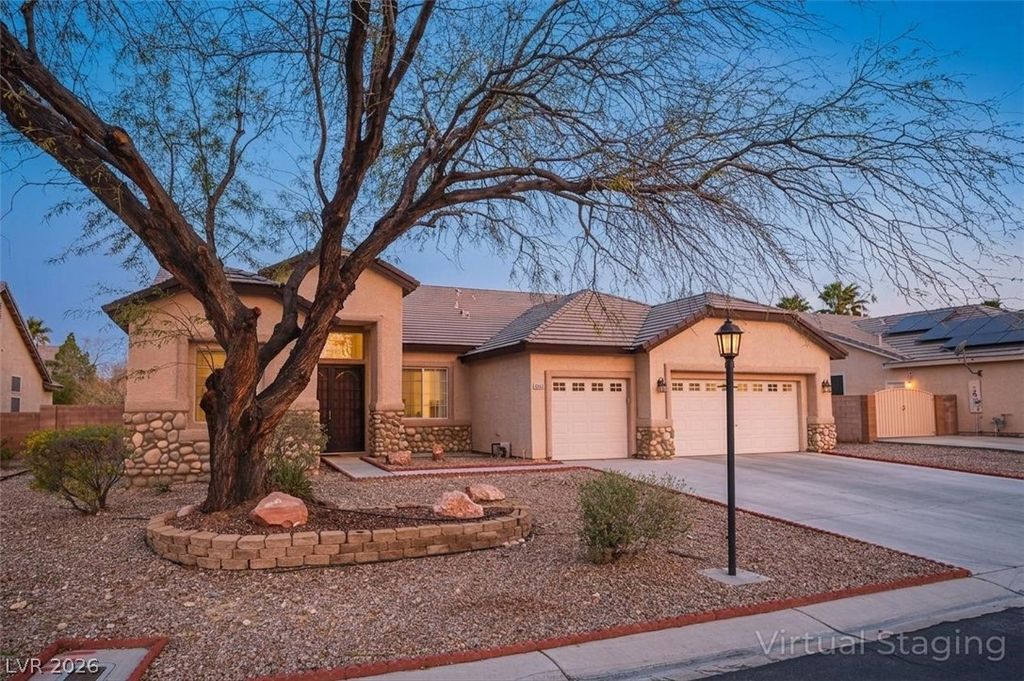 8405 Mystic Night Avenue, Las Vegas, NV 89143