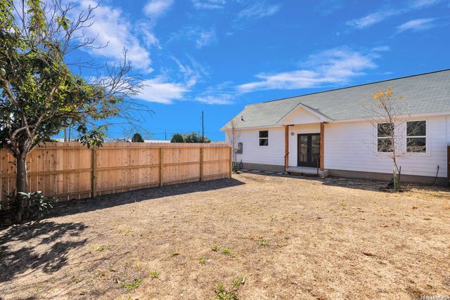 1535 Lennon St., San Antonio, TX 78223