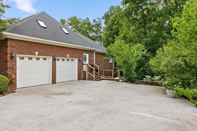 9741 Deer Ridge Drive, Ooltewah, TN 37363
