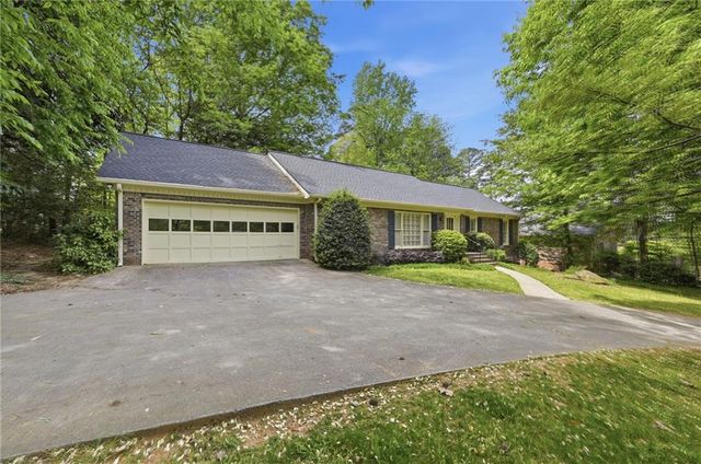 3741 Midvale Road, Tucker, GA 30084