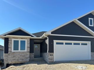 1205 Tivoli Circle, Oregon, WI 53575