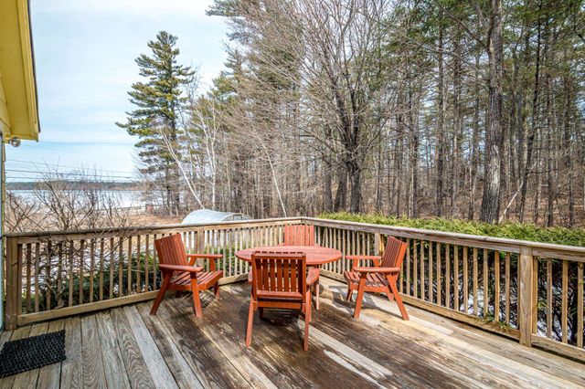 11 Emery Lane, Wakefield, NH 03830