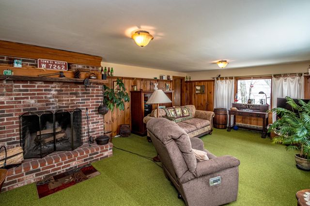 11 Emery Lane, Wakefield, NH 03830