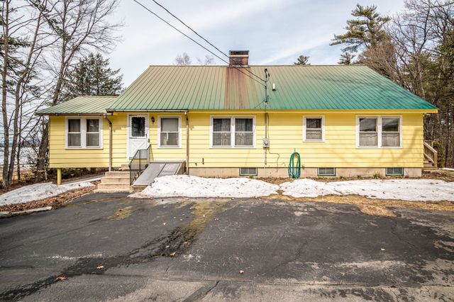 11 Emery Lane, Wakefield, NH 03830