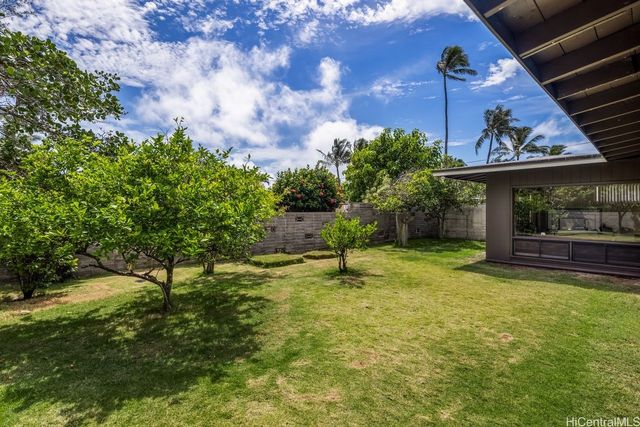 50 Kalaka Place, Kailua, HI 96734