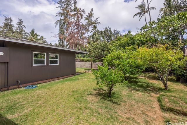50 Kalaka Place, Kailua, HI 96734