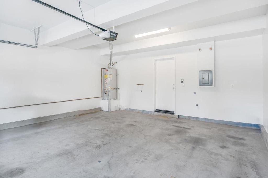 Image 19 of property listing at 49063 Woodgrove, Fremont, CA 94539