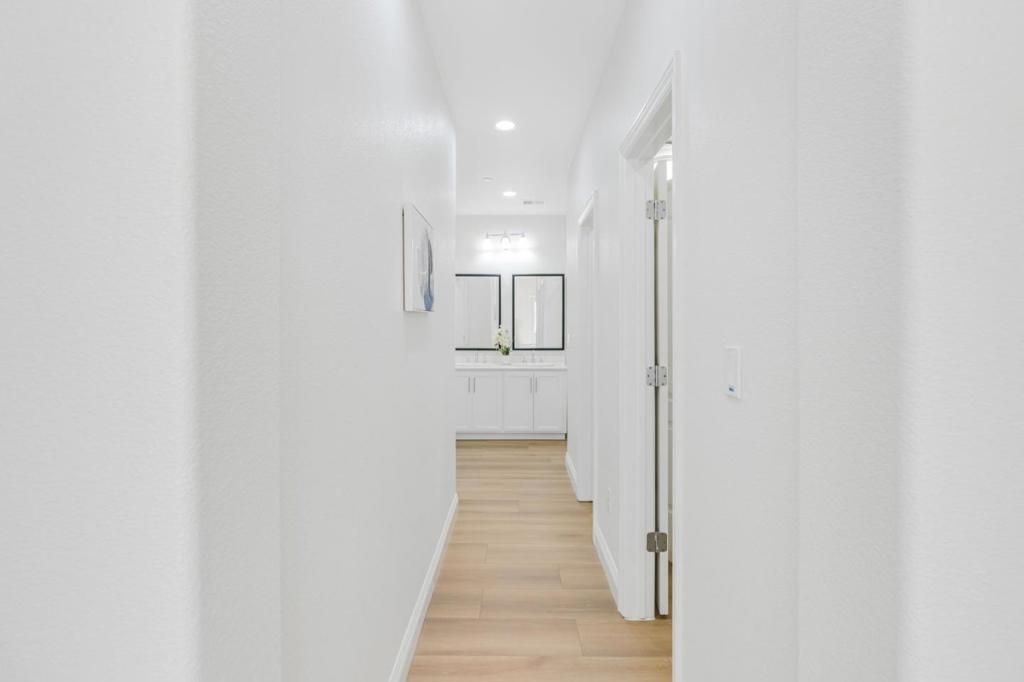 Image 24 of property listing at 49063 Woodgrove, Fremont, CA 94539