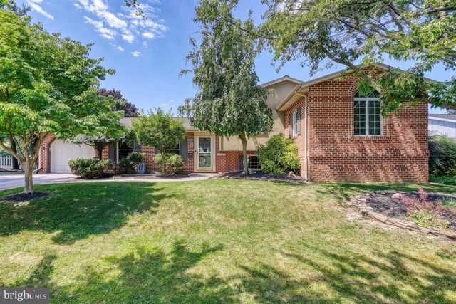 1188 MARIE AVE, Ephrata, PA 17522