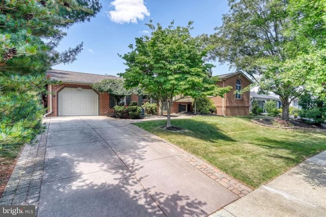 1188 MARIE AVE, Ephrata, PA 17522