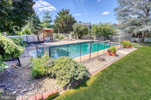 1188 MARIE AVE, Ephrata, PA 17522