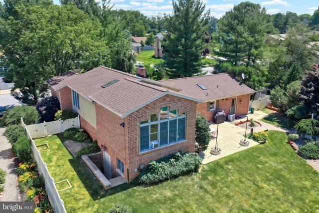 1188 MARIE AVE, Ephrata, PA 17522