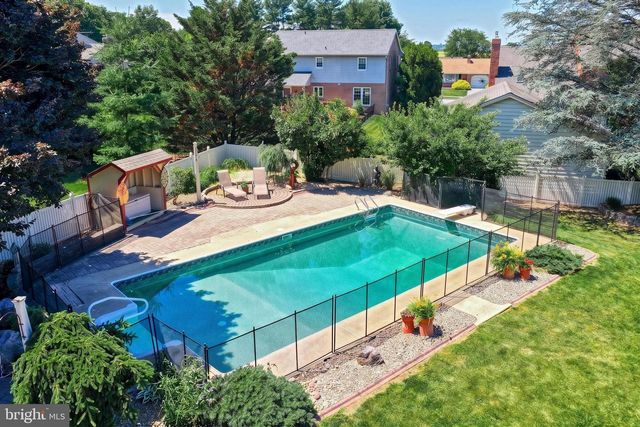 1188 MARIE AVE, Ephrata, PA 17522