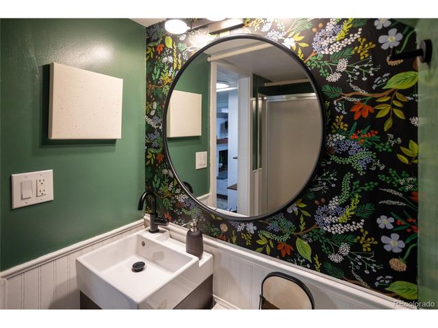 3701 W 46th Ave, Denver, CO 80211