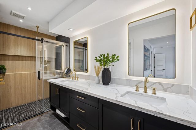 4840 N 72nd Way N, Scottsdale, AZ 85251